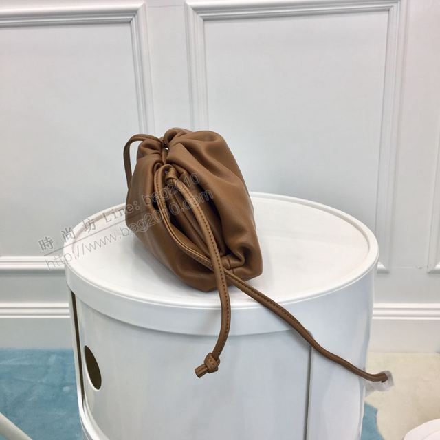 Bottega Veneta女包 98057 2019最火 寶緹嘉The pouch雲朵包 BV單肩包  gxz1035